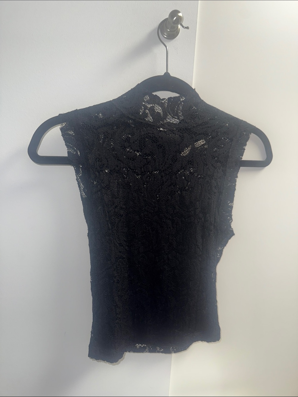 Urban Outfitters Black Lace Sleeveless Mock Neck Top